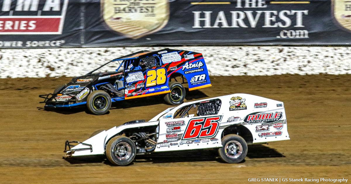 Kris Jackson (65) leads the USRA B-Mod points over Andy Bryant (28) entering Saturday's action at Lucas Oil Speedway.