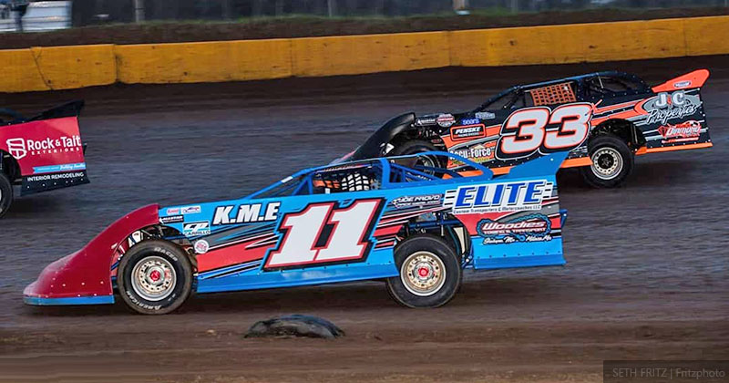 Dan Gullikson of Roberts, Wisconsin (33x), was the 2019 USRA Late Model track champion at the Cedar Lake Speedway while Michael Bruggeman of Gem Lake, Minnesota (11), finished second in the final Summit USRA Weekly Racing Series standings.