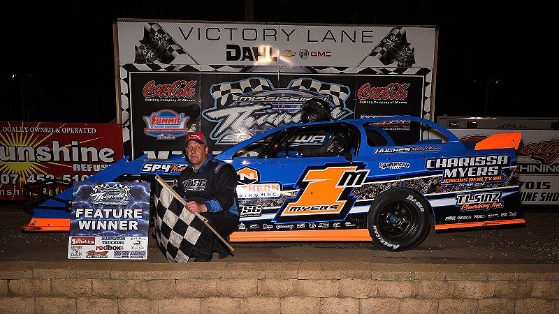 Curt Myers won the USRA Modified main event on Friday, April 27, at the Mississippi Thunder Speedway in Fountain City, Wis.