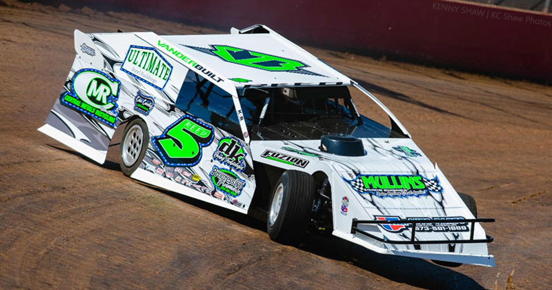 Robbie Reed and his team made it a celebration in the Pitts Homes USRA Modified division on season-championship night.