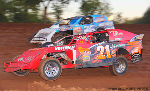 Springfield Raceway releases action-packed 2012 schedule