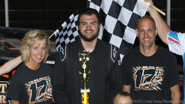 Shadren Turner won the Out-Pace USRA B-Mod feature.