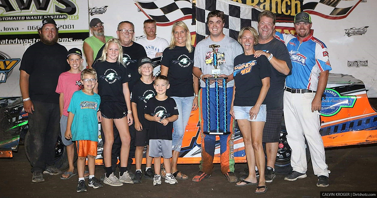 United States Racing Association | Boumeester, Johnson shine in Dave ...