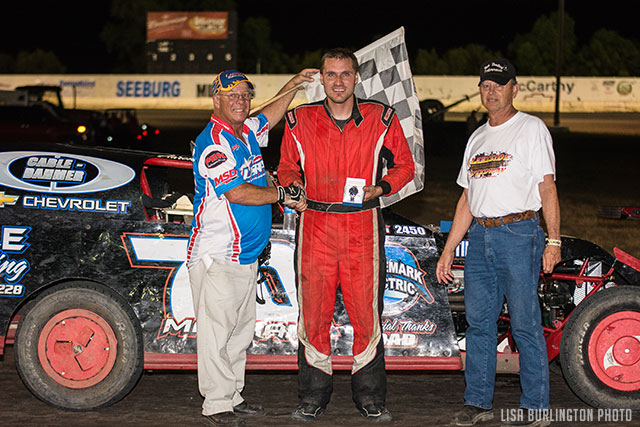 Aarn Marrant won the USRA Modified main event.