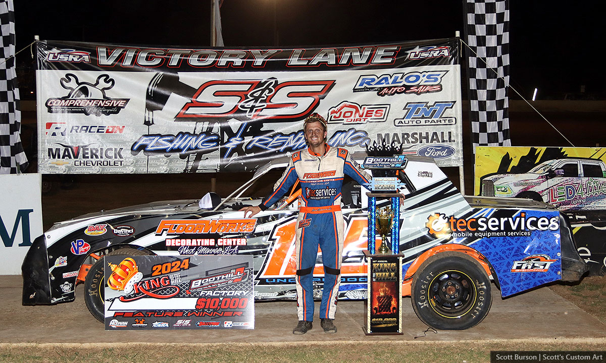 Mark Underwood Jr. won the Sunoco USRA Factory Stock main event.