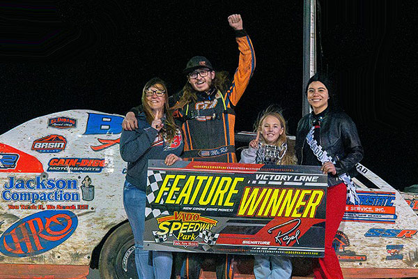 Rob Moseley won the USRA Stock Car main event.